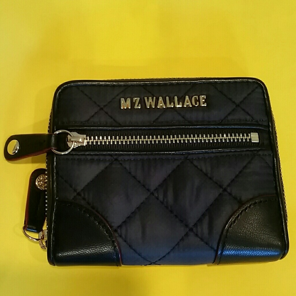 Mz Wallace wallet
